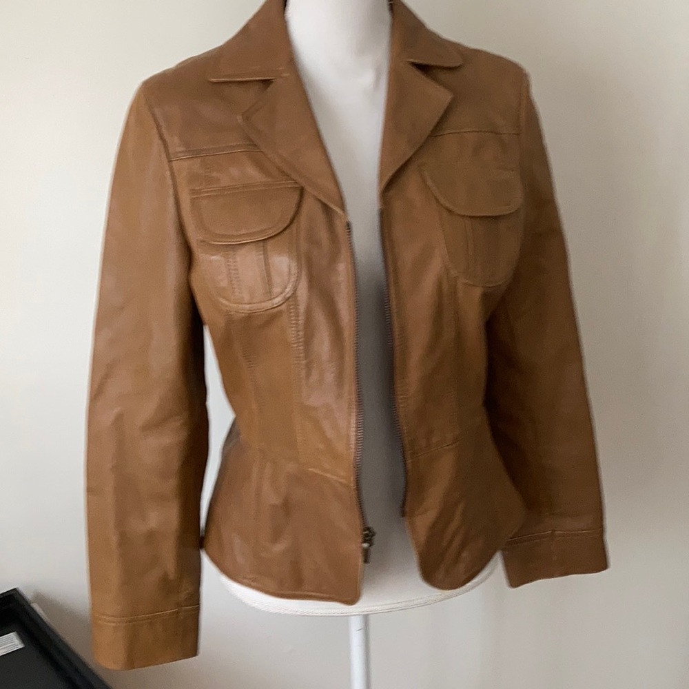 90s/Y2K Nine West tan/brown zip down soft supple fitted leather jacket